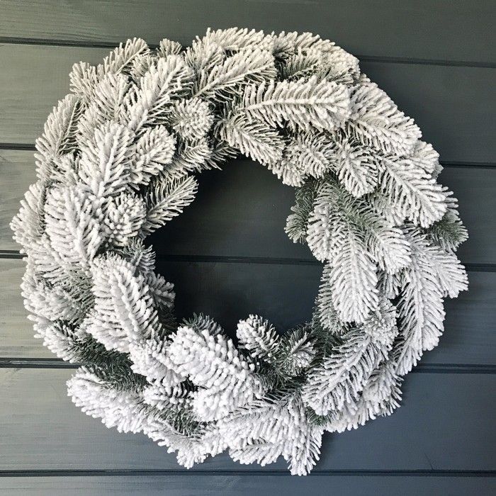 Венок хвойный рождественский Lux литой d-50 см заснеженный 112/50/GS фото