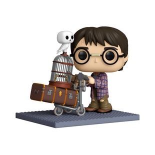 Ігрова фігурка Funko Pop! Deluxe серії Гаррі Поттер - Гаррі Поттер з візком 57360 фото